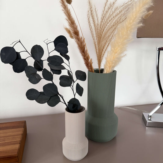 Stillleben mit verschiedenen NOVA Vasen – 3D-gedruckt aus PLA