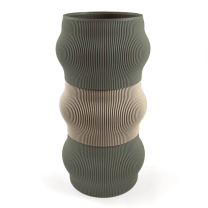 Individuell konfigurierbare Vase CYRA aus dem 3D-Druck – Groesse vase, mit Boden in boden und Aufsaetzen in aufsatz und weiss. Nachhaltiges Wohnaccessoire von Cranny im modernen Design.
