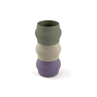 Modern kombinierbare Vase CYRA, 3D-gedruckt – Groesse vase, bestehend aus Boden in boden und zwei Aufsaetzen in aufsatz und weiss. Nachhaltiges Wohnaccessoire von Cranny im modernen Design.
